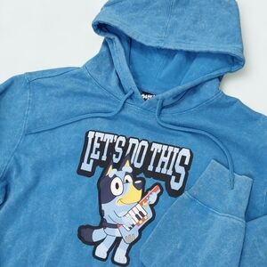 Bluey Men's 2-Sided Graphic Hoodie Sweatshirt Pockets - Aqua Blue - Medium - NWT